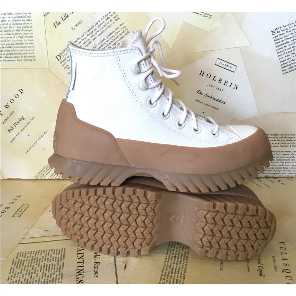 Converse Chuck Taylor Hi Top Lugged 2.0 Leather Sneaker Boot Cream Gum - Picture 5 of 6